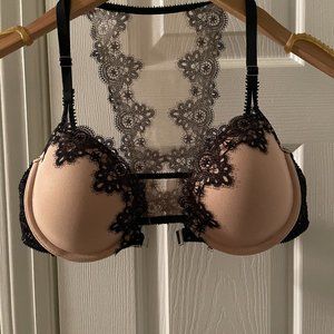 VICTORIA'S SECRET Dream Angels Front-Close Demi Br